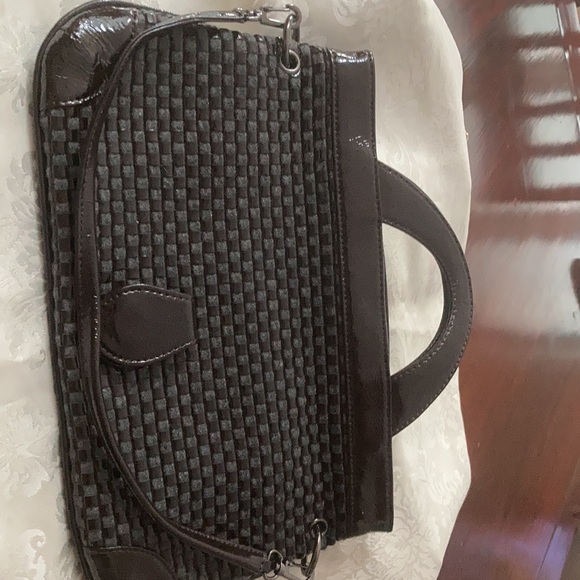 Handbag - Picture 2 of 12